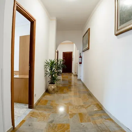 Mare E Pedali Apartment Imperia